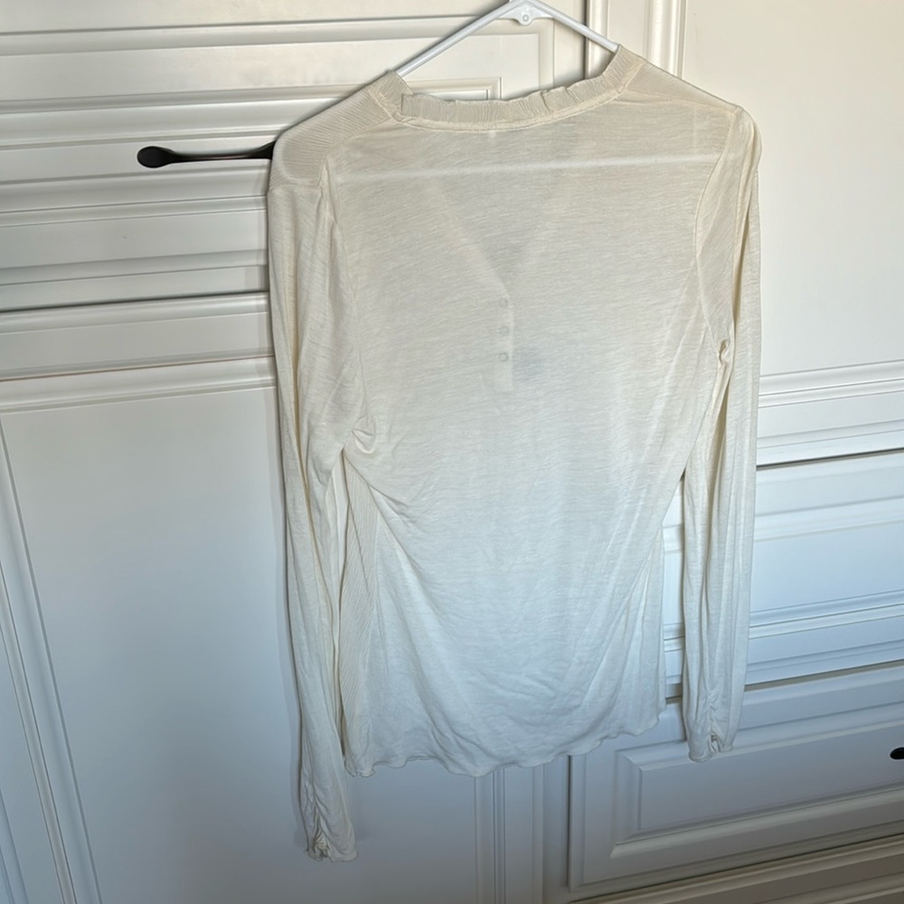 Guess Top - Picture 5 of 5